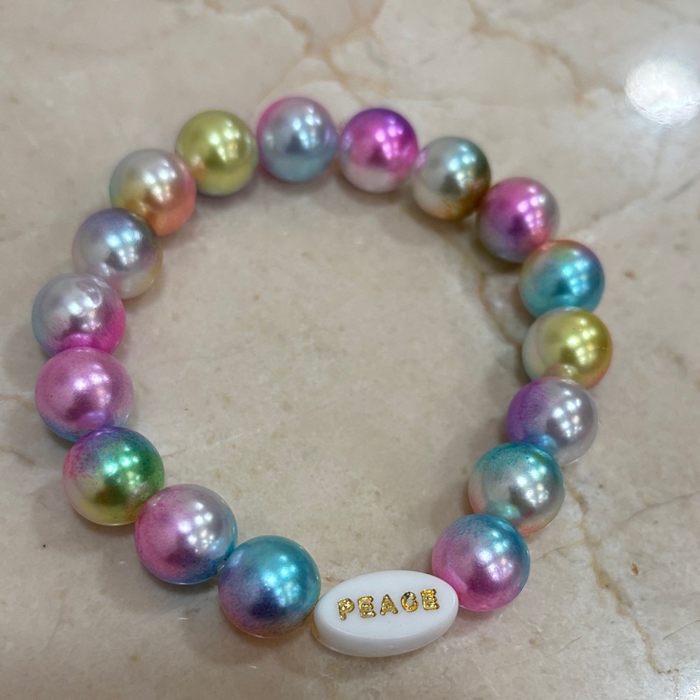 Multicolor Pearl Bead 'Peace' Stretch Bracelet